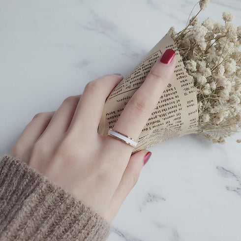 18k Rose Colored Gold Black and White Gum Drops Ring Stainless Steel Tail Ring