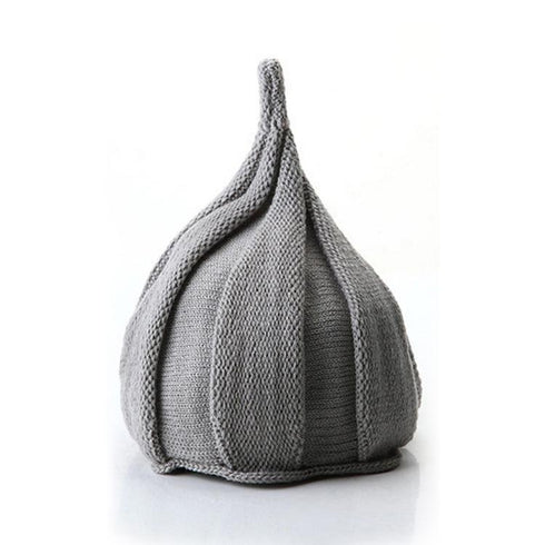 Pointed Twist Cap 18.50-20.86 inches