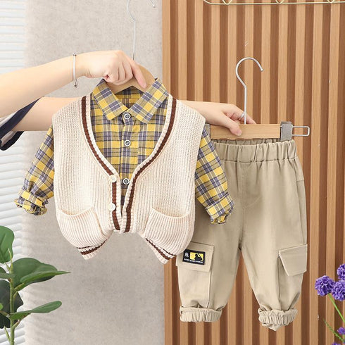 Spring and Autumn Boys Sweater Vest Set of Three
