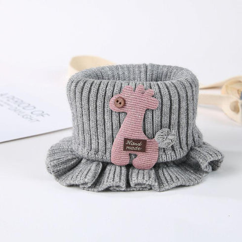 Children's Knitted Giraffe Decal Scarf