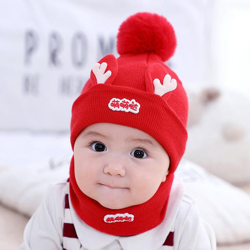 Boy and girl babies thick wool knitted hats in autumn and winter