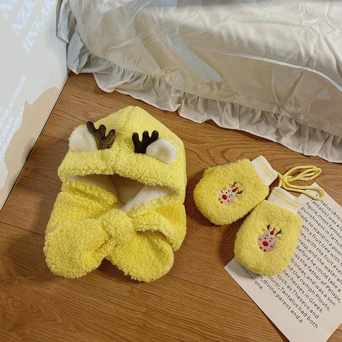 Autumn and winter Christmas children's hat scarf one glove set Circumference 19.7-20.5inch