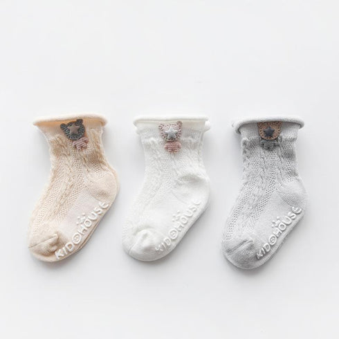 Children's Breathable Mesh Non Slip Socks (three Pairs)