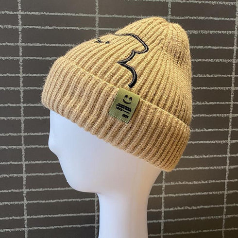 Autumn and winter Japanese cute bear embroidered wool cap 22.0-22.8 inches