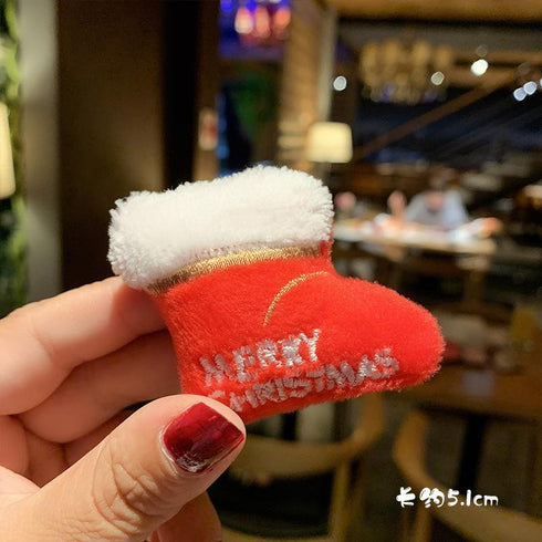 Christmas cartoon brooch