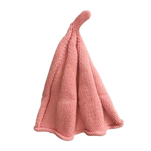 Pointed Twist Cap 18.50-20.86 inches