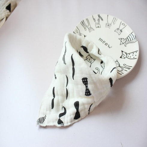 Eight-layer gauze triangle towel for newborn