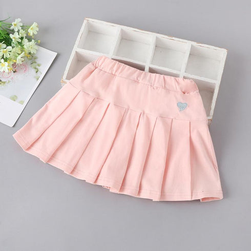 Summer girl's new pleated skirt