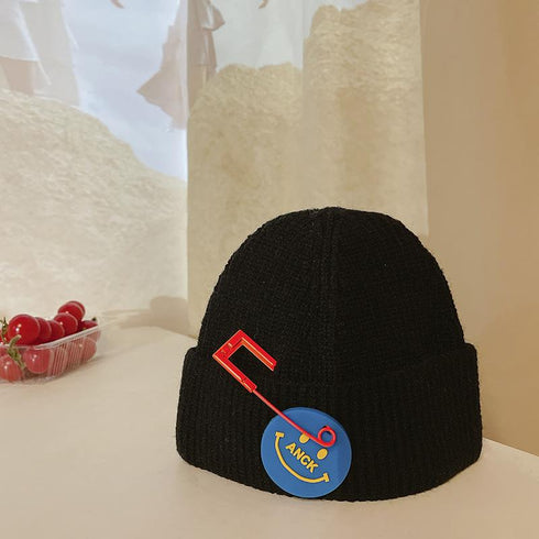 Children's Knitted Hat Autumn And Winter Pin Smiling Face Circumference 18.1-18.9 inch
