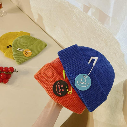 Children's Knitted Hat Autumn And Winter Pin Smiling Face Circumference 18.1-18.9 inch