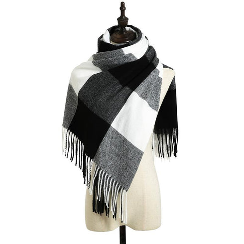 Plaid shawl elegant socialite style