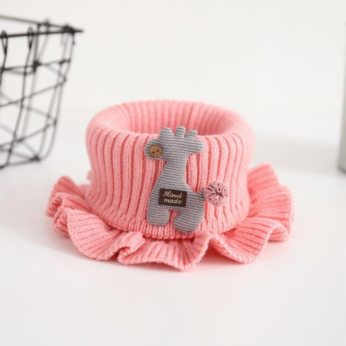 Children's Knitted Giraffe Decal Scarf