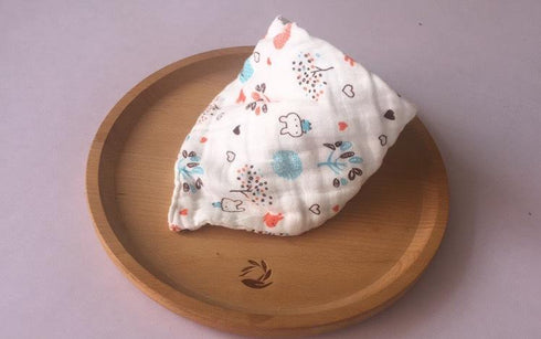 Eight-layer gauze triangle towel for newborn