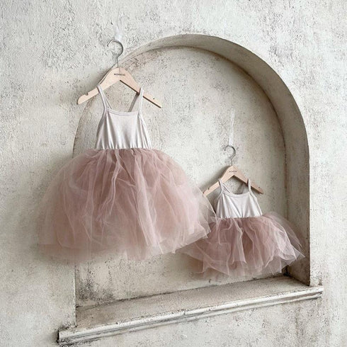 Solid Princess One Year Old Fluffy Skirt Mesh Suspender Dress