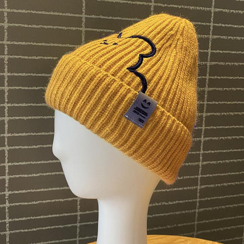 Autumn and winter Japanese cute bear embroidered wool cap 22.0-22.8 inches