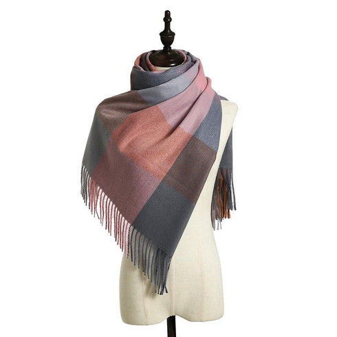 Plaid shawl elegant socialite style