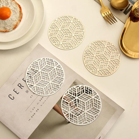 Hollowed Out Parallel Grid Coaster Round Waterproof And Anti-skid Geometric Meal Pad Bronzing Light Luxury Heat Insulation Table Pad