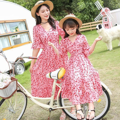 Mommy And Me Love V-neck Trumpet Sleeve Parent-child Dress