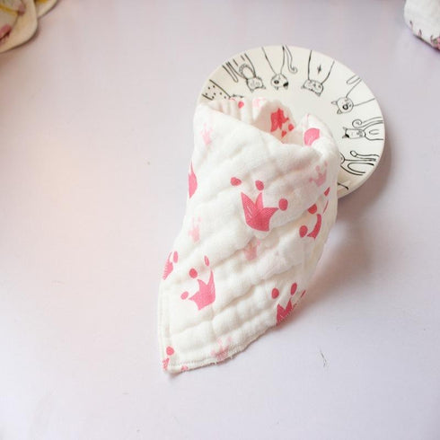 Eight-layer gauze triangle towel for newborn