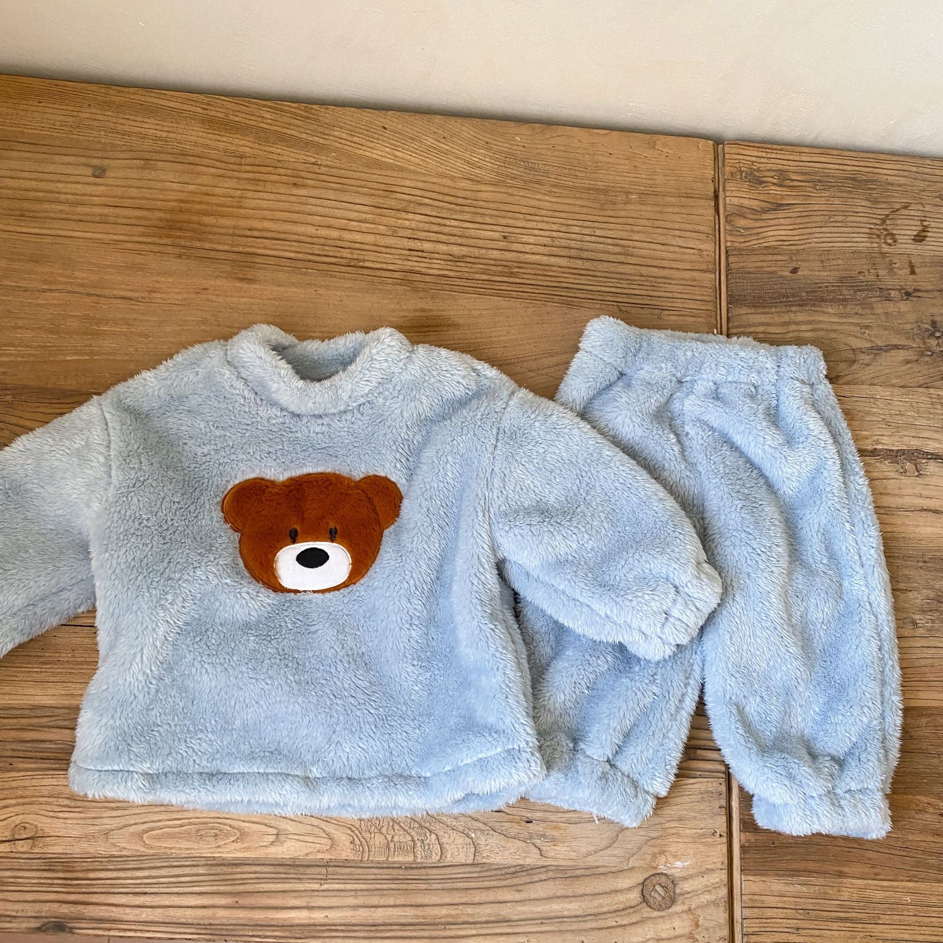 Peekabu - Fun, Affordable, Fashionable